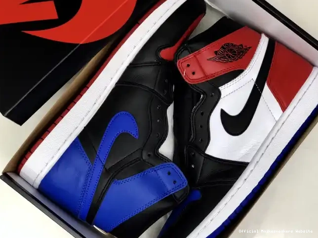 Official Maikesneakers 1 